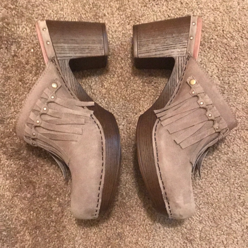 Dansko Clogs - Picture 3 of 5